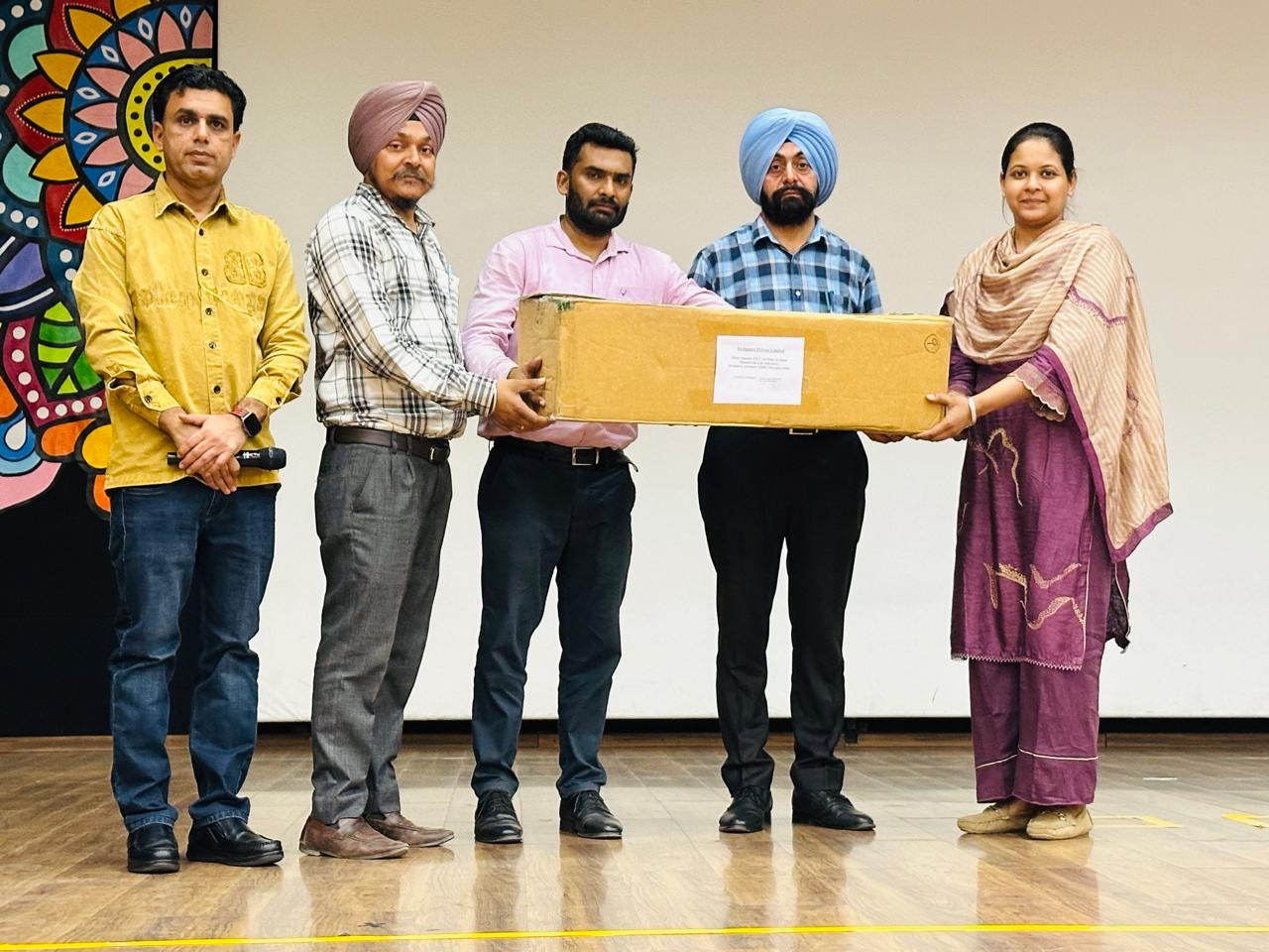 ਭਾਰਤੀ ਏਅਰਟੈੱਲ ਫਾਊਂਡੇਸ਼ਨ ਨੇ ਸਰਕਾਰੀ ਸਕੂਲਾਂ ਨੂੰ ਦਿੱਤੇ 18 ਕੰਪਿਊਟਰ ਅਤੇ 03 ਟੈਲੀਸਕੋਪ