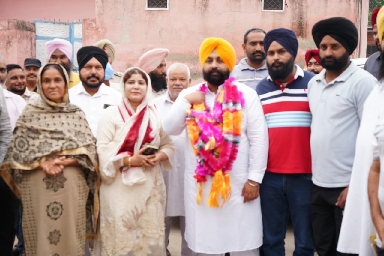 ਪਿੰਡਾਂ ਦੀਆਂ ਸੱਥਾਂ ਤੋਂ ਲੋਕਾਂ ਦੇ ਘਰਾਂ ਤੱਕ, ਹਰਜੋਤ ਸਿੰਘ ਬੈਂਸ ਸੁਣ ਰਹੇ ਲੋਕਾਂ ਦੇ ਮਸਲੇ