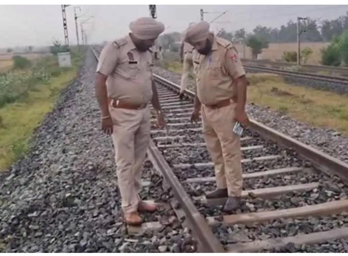 Man Killed In Low-intensity Blast On Delhi-Rajpura Rail Track In  Punjab