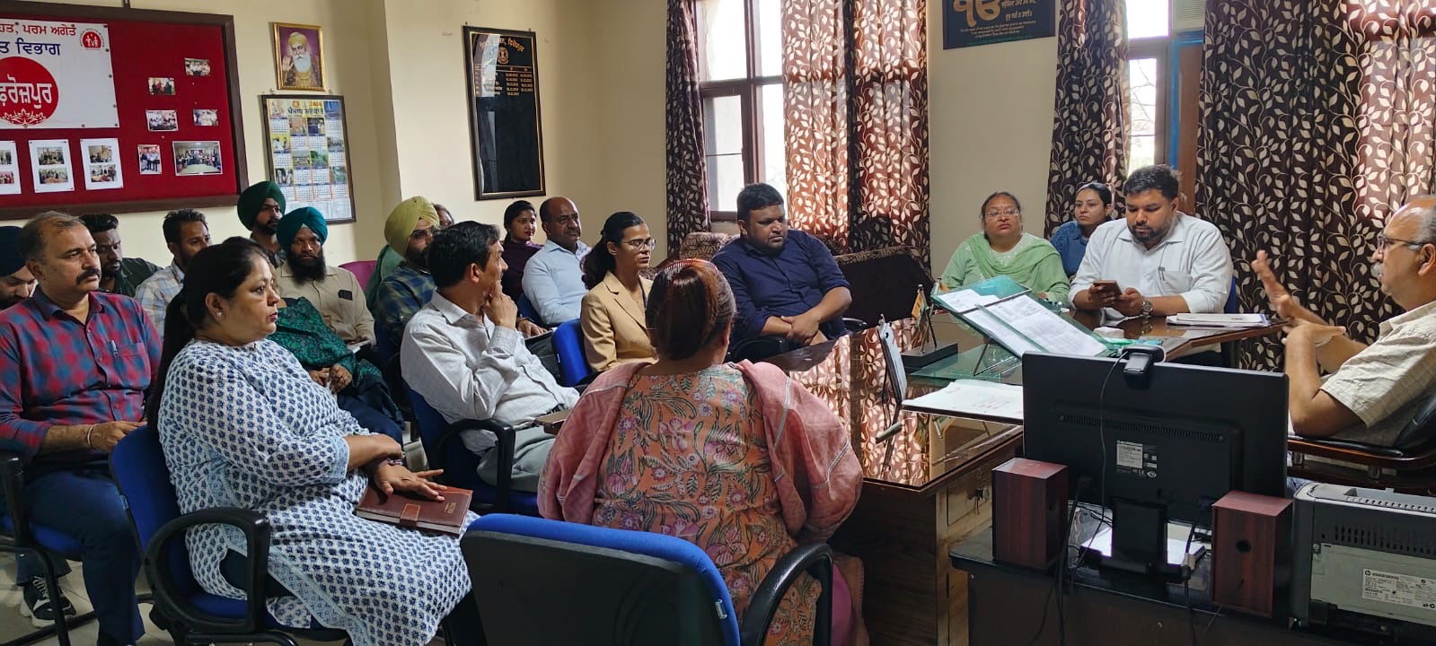 ਮੁੱਖ ਮੰਤਰੀ ਸਿਹਤ ਯੋਜਨਾ ਅਤੇ ਐਚਪੀਵੀ ਵੈਕਸੀਨ ਸਬੰਧੀ ਕੀਤੀ ਸਮੀਖਿਆ ਮੀਟਿੰਗ