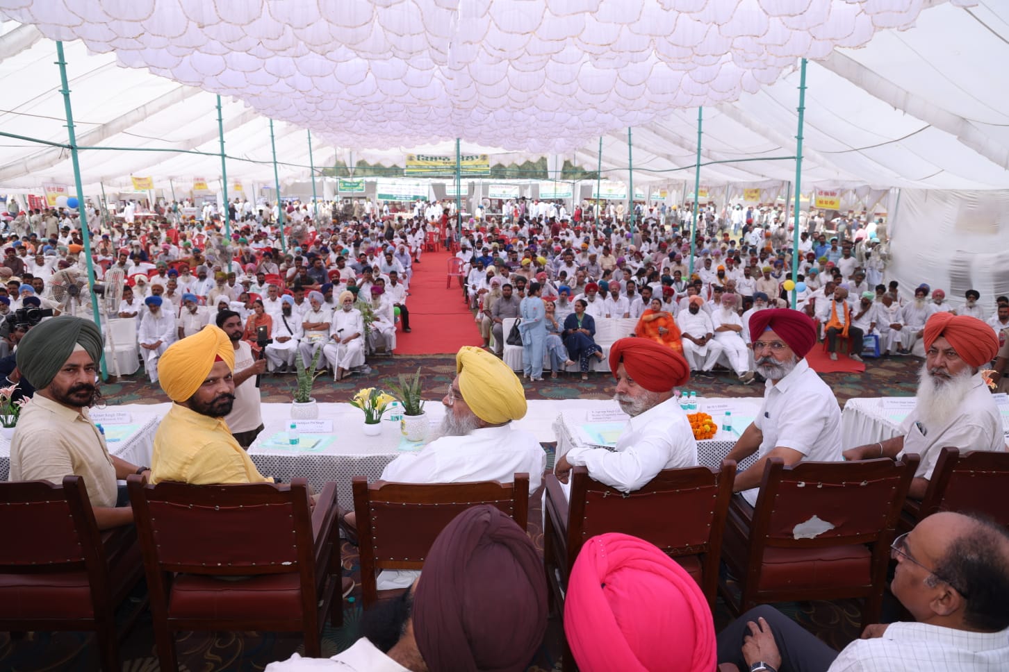 ਖੇਤਰੀ ਖੋਜ ਕੇਂਦਰ ਬਠਿੰਡਾ ਵਿਖੇ ਹਾੜ੍ਹੀ ਦੀਆਂ ਫ਼ਸਲਾਂ ਲਈ ਪੀ.ਏ.ਯੂ. ਵੱਲੋਂ ਕਿਸਾਨ ਮੇਲਾ ਆਯੋਜਿਤ